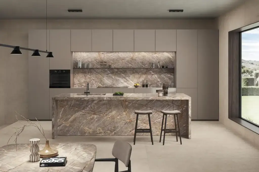 Интерьер Atlas Concorde Marvel epic