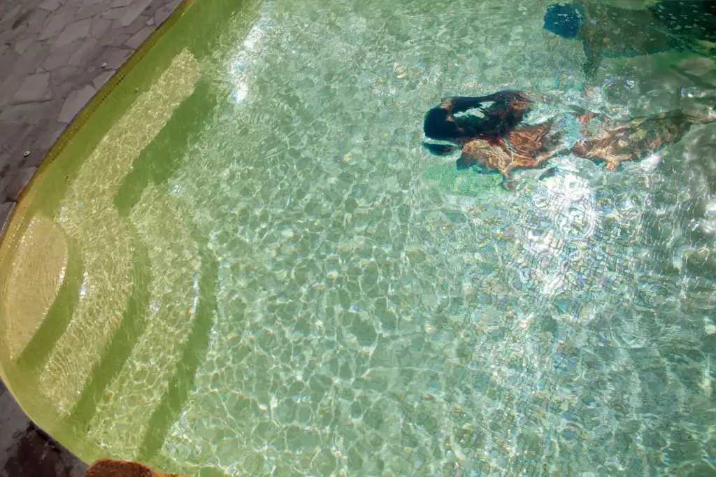 Интерьер Ezarri Iris