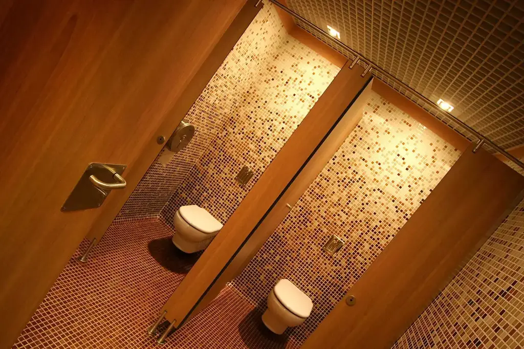 Интерьер Ezarri Растяжки