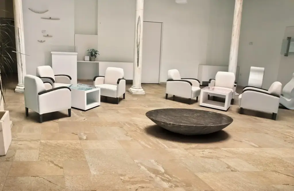 Интерьер Cercom Crystal