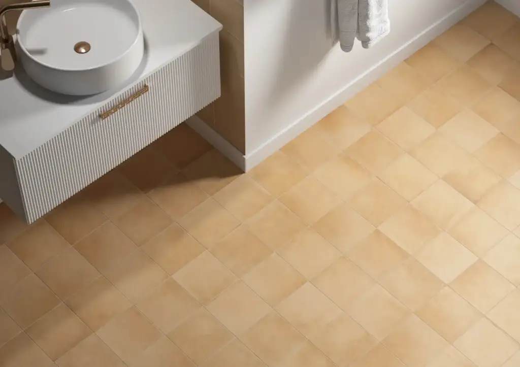 Интерьер Equipe Ares