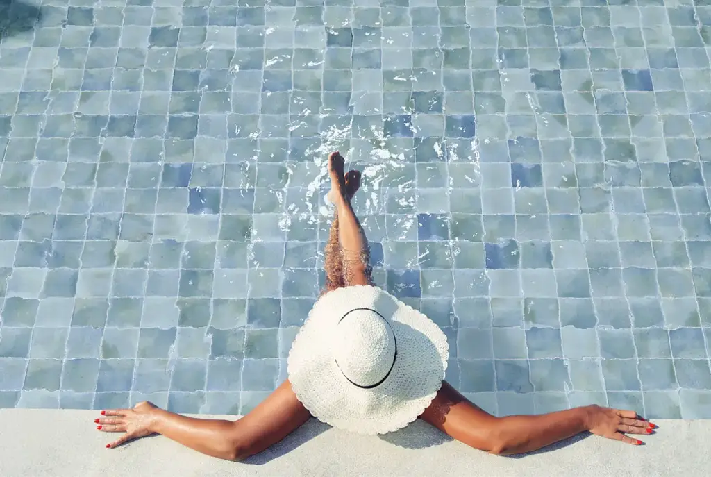 Интерьер Equipe Spa&Pools
