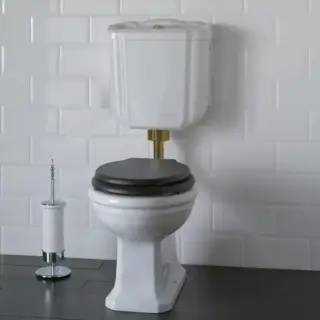 Globo Paestum Унитаз напольный 58х37,5см, слив в пол, с низким бачком, трубой и механизмом, цвет: белый/бронза