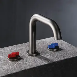 Gattoni GAS Смеситель для раковины на 3 отв., в комплекте с донным клапаном, цвет: Grey anthracite/красный/синий