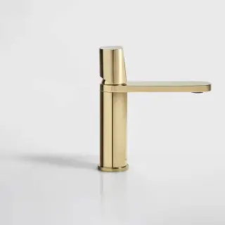 ANTONIO LUPI INDIGO Смеситель для раковины на 1 отверстие, излив 165 мм., цвет: латунь натуральная полированная