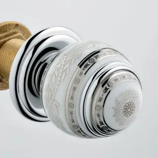 THG MARQUISE BLANC DECOR PLATINE Ручка дверная одинарная, декор белый/платина, цвет: хром