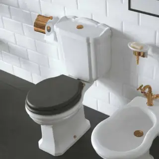 Globo Paestum Унитаз моноблок 67х38см, слив в стену, с бачком и механизмом, цвет: белый/золото