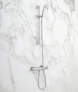 Смеситель для душа с термостатом, направляющей, шлангом и ручным душем Oasis Venice