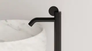 Смеситель для раковины Agape LIMON .ELIM414DE цвет-черный