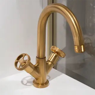 Смеситель для раковины Nicolazzi ARENA 3336TCSG44 Satin Gold