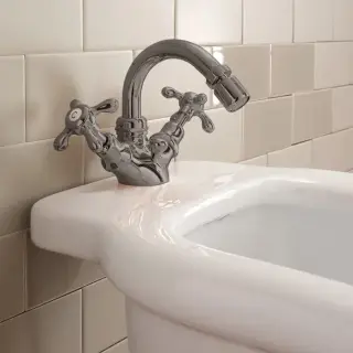 Sbordoni Firenze Смеситель для биде на 1 отв. с донным клапаном, цвет: черный никель FI85bNN