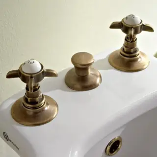 Sbordoni Смеситель для биде на 3 отв. с донным клапаном, цвет: бронза SB151BR