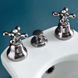 Sbordoni Etruria Смеситель для биде на 3 отв., с внутр. подачей воды, цвет: черный никель ET151NN