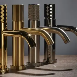 Fima Carlo Frattini Spillo Tech Смеситель для раковины, с донным клапаном, излив 15 см, цвет: gold F3031TLXSVOR