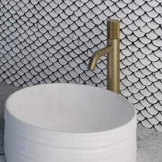 Fima Carlo Frattini Spillo Tech Смеситель для раковины, с донным клапаном, излив 11,7 см, цвет: gold F3031TXSGOR