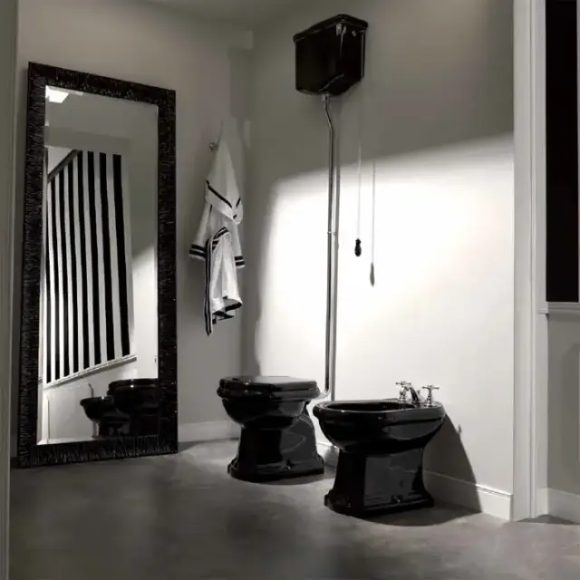 Kerasan Retro Унитаз 72х38.5см., с высоким бачком, слив в стену, цвет: черный глянцевый/хром