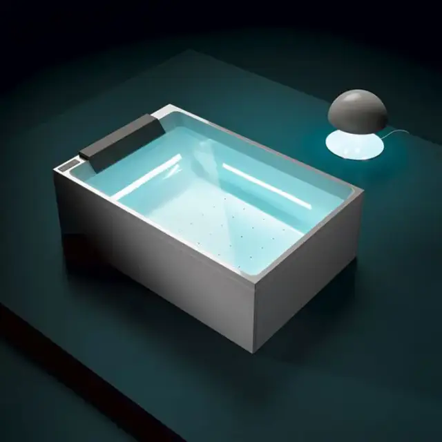 Gruppo Treesse Soul Ванна 180x120x60h см.с гидромассажем эл-ое упр-е и дренаж, дезинфекция, 18 форсунок, подушка, установка к стене, 560л, цвет: белый