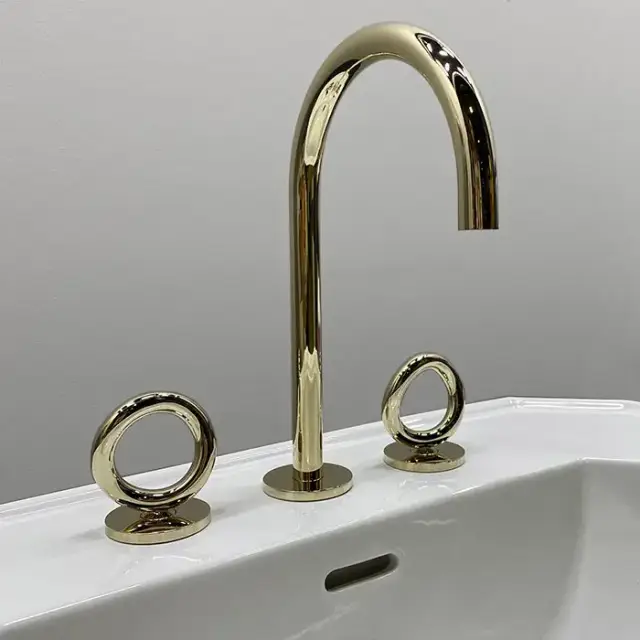 THG Collection O Смеситель для раковины, 3 отв., с донным клапаном,  цвет: Soft gold