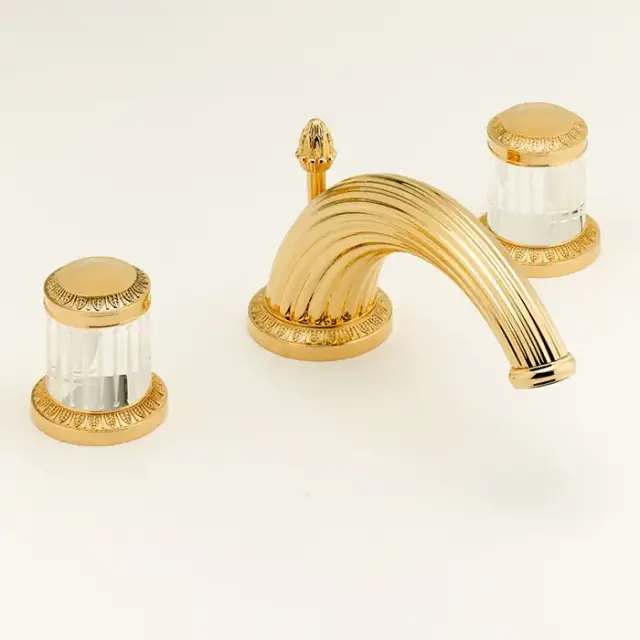 THG Malmaison crystal Смеситель для раковины, 3 отв., с донным клапаном, цвет: полированное золото