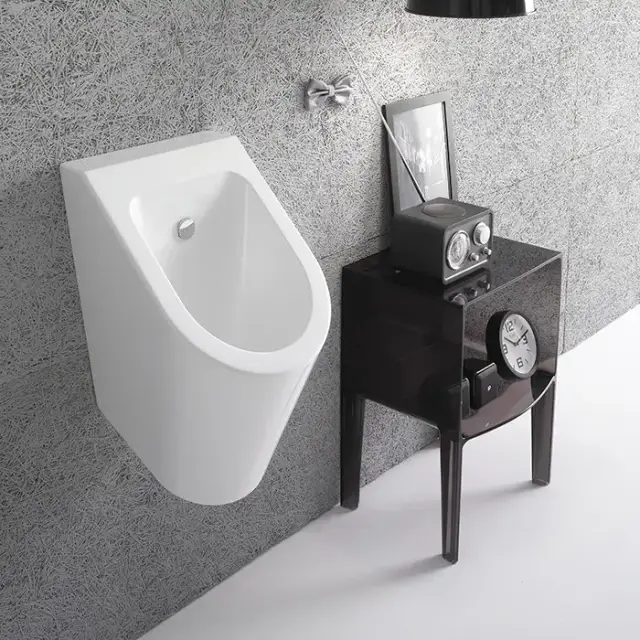 Globo Forty3 Писсуар настенный 37х32см., без отверстий для крышки, с крепежом, цвет: белый