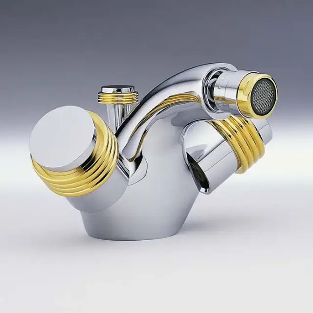 THG Diplomate grooved rings Смеситель для биде на 1 отверстие, с донным клапаном, цвет: хром/золото