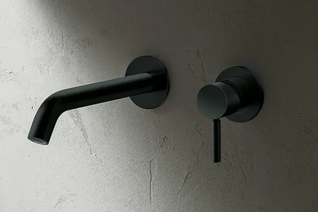 Смеситель для раковины Fantini Nostromo 50.13.Е811B черный матовый