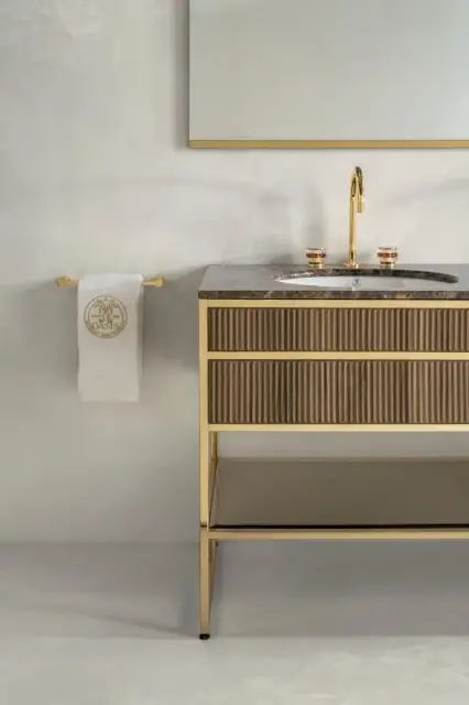 Топ под раковину с 3отв под смеситель 110*53*2h Mistic Brown