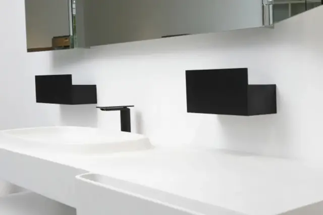 Полка для ванной Agape SEN ASEN0917N brushed anodised aluminium, black