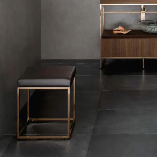 Табурет с подушкой из экокожи 40*40*h47, ножки - rodio, сиденье - экокожа сreta