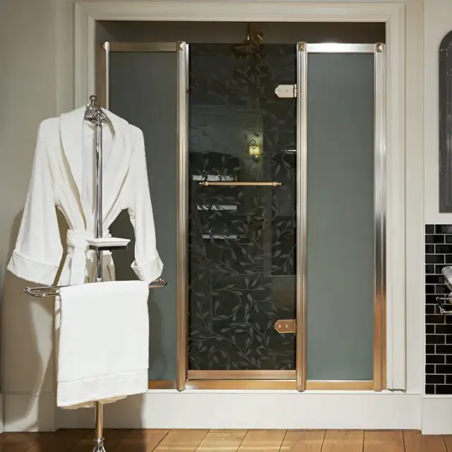 Дверь в нишу DEVON&DEVON Savoy V/70