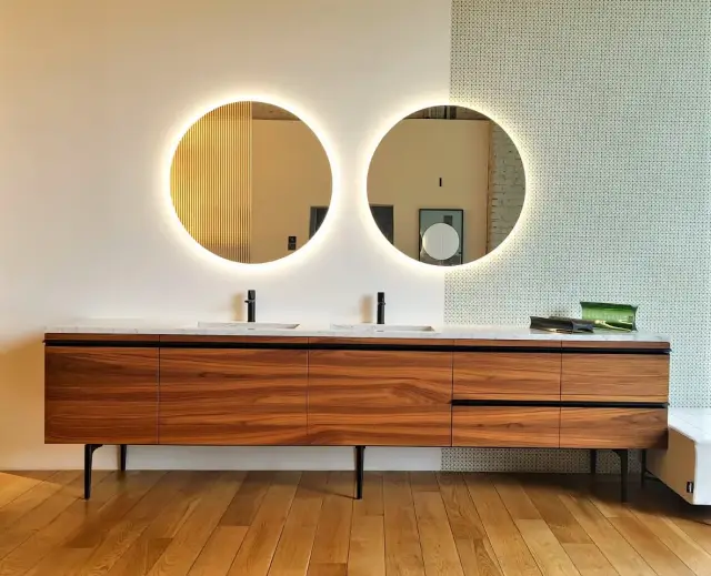 Комплект мебели с раковиной Antonio Lupi BORDERLINE ALAB3354.270+(RAL272+LED_IN)*2+(RAB254+LED_IN)+(RAB654+LED_IN)*2+SLIM54.54+SRC5454*5+SRI5454+SRC5472*2+SRV5422*2+MR354.306+MRSLOT54(2PZ) NOCE CANALETTO, топ Marmo Carrara