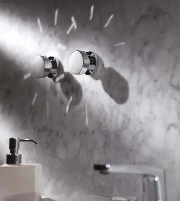 Крючок Carlo Frattini Texture collection F6104/1VNS+C12N черный/ вставка - белый матовый