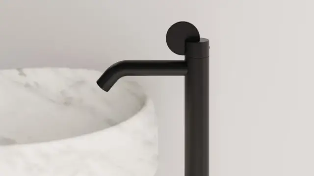 Смеситель для раковины Agape LIMON .ELIM414DE цвет-черный