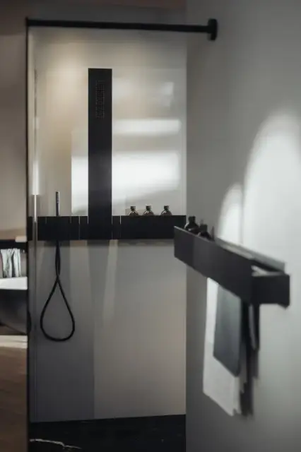 Смеситель для душа Agape SEN .ESEN0913NDVG цвет-черный