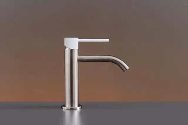 Смеситель для раковины CEA Gastone GAS01BKS сталь матовая / nero