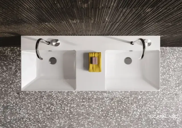 Catalano Comfort Раковина подвесная 125x50x17h см, с переливом, покр. Cataglaze, цвет: белый глянц. 0121270001