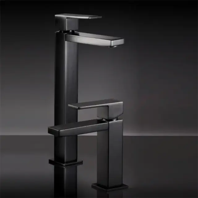 Maier Kuadrat Смеситель для раковины, на 1 отв., высокий, цвет: черный 48 102NG