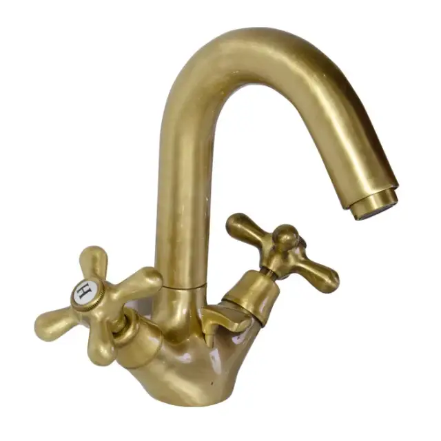 Nicolazzi Nuova Brenta Смеситель для раковины с 2мя ручками, пов. излив 13,2 см, цвет бронза 2536BZ