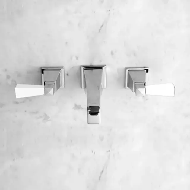 Devon&Devon Vip Time Смеситель для раковины настенный, цвет хром 2VPTIME233MCR