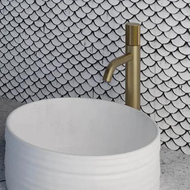 Fima Carlo Frattini Spillo Tech Смеситель для раковины, с донным клапаном, излив 15 см, цвет: gold F3031TLXSGOR