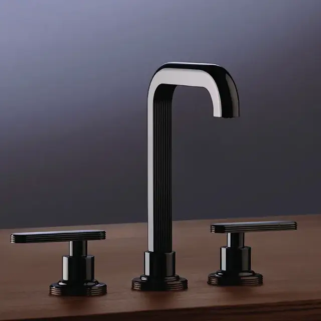 Fima Carlo Frattini Park Lane Смеситель для раковины, на 3 отвер, излив 15 см, цвет: black chrome F1311CN