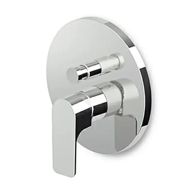 Zucchetti Wind Смеситель для ванны и душа встроенный, однорычажный, цвет: хром ZWN096